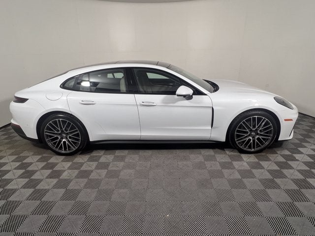 2026 Porsche Panamera 4 AWD