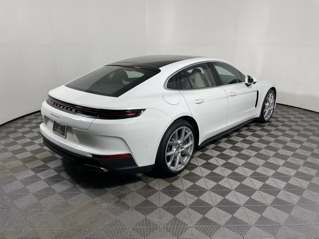 2026 Porsche Panamera 4 AWD