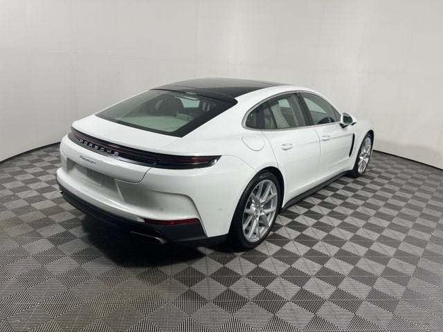 2025 Porsche Panamera Base