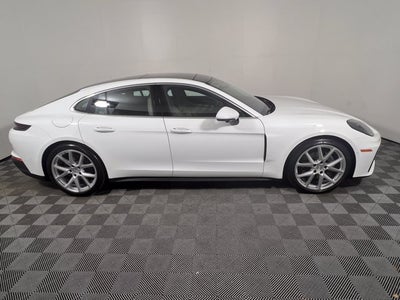 2025 Porsche Panamera Base