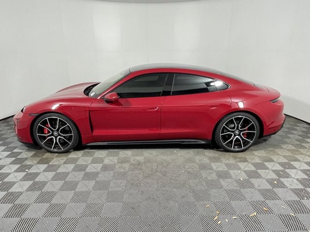2024 Porsche Taycan GTS