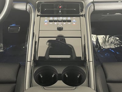 2025 Porsche Panamera 4 E-Hybrid