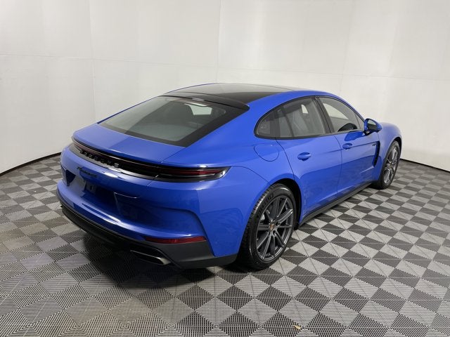 2025 Porsche Panamera 4 E-Hybrid
