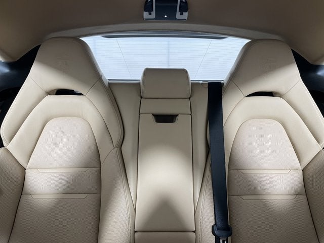 2023 Porsche Panamera Base