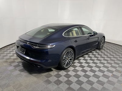 2023 Porsche Panamera Base
