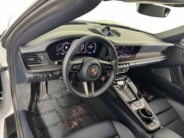 2025 Porsche 911 Carrera GTS
