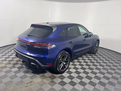 2026 Porsche Macan Base