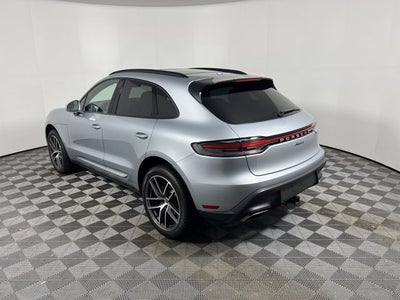 2026 Porsche Macan Base
