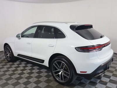 2023 Porsche Macan Base