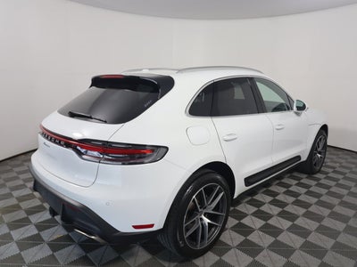 2023 Porsche Macan Base