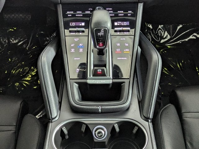 2023 Porsche Cayenne Base