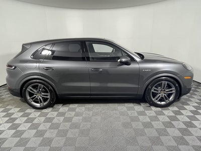2025 Porsche Cayenne E-Hybrid