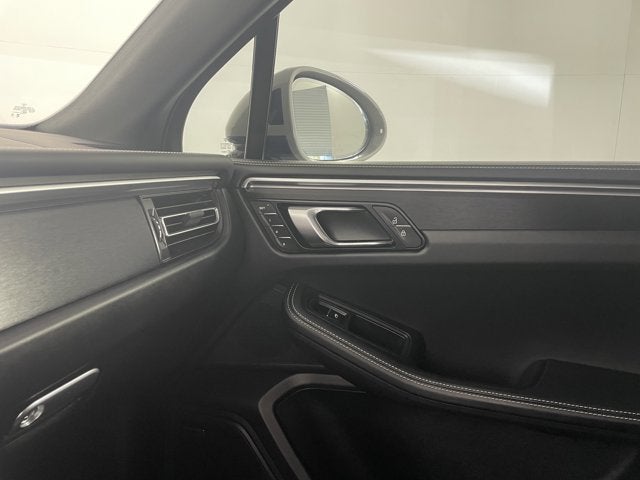 2024 Porsche Macan GTS