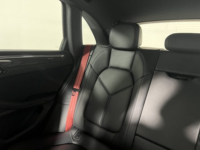 2022 Porsche Macan S AWD