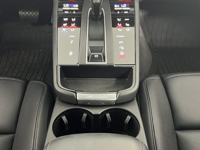 2022 Porsche Macan S AWD