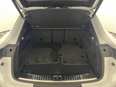 2023 Porsche Cayenne Base