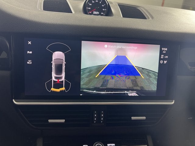 2023 Porsche Cayenne Base
