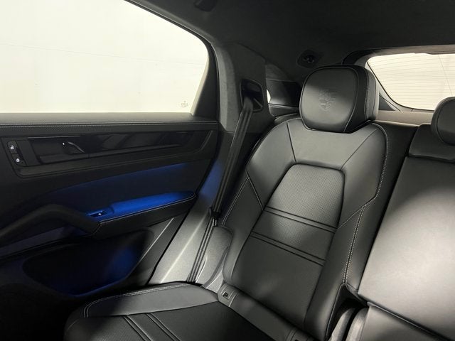 2026 Porsche Cayenne GTS Coupe AWD
