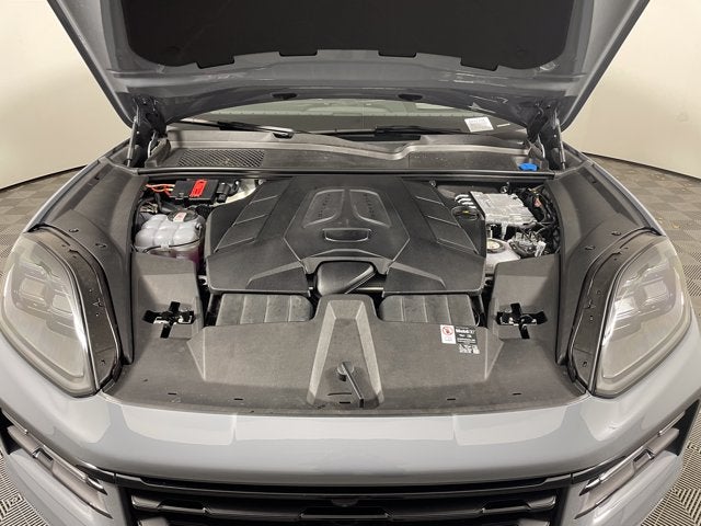 2025 Porsche Cayenne S E-Hybrid