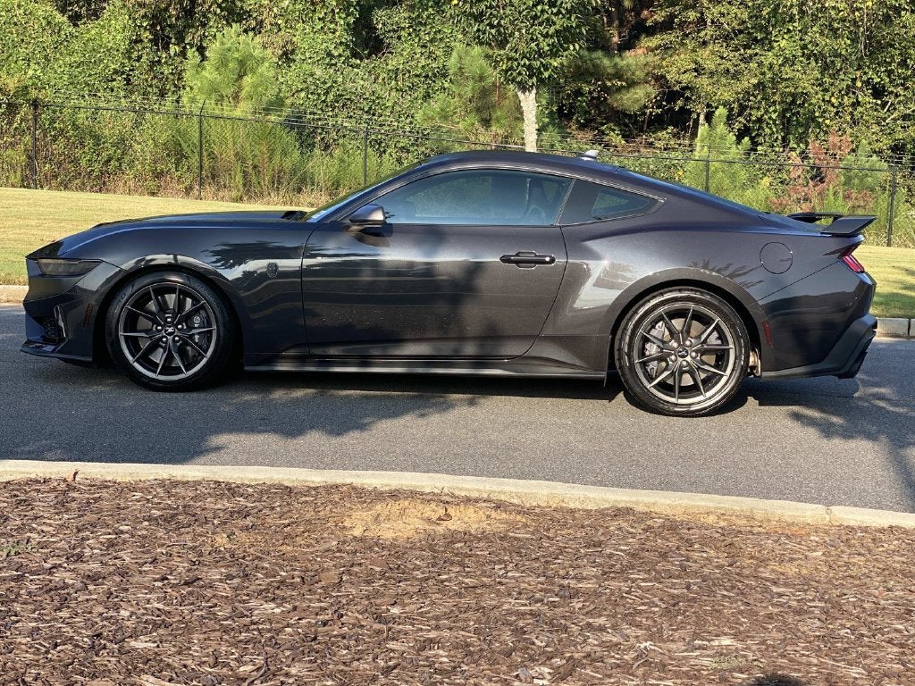 2024 Ford Mustang Dark Horse