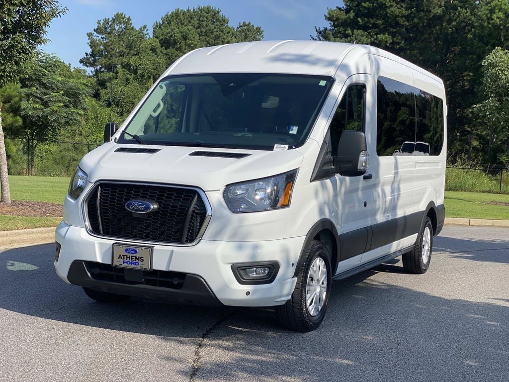 2025 Ford Transit-350 XLT 15 PASS MEDIUM ROOF