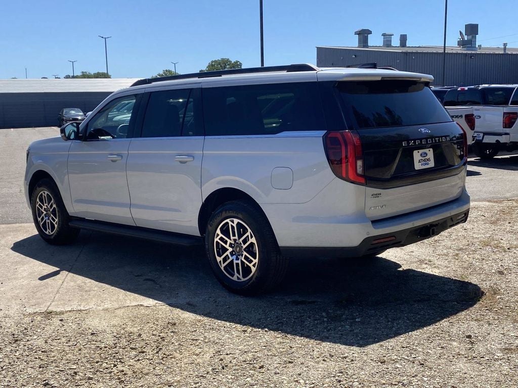 2026 Ford Expedition MAX Active
