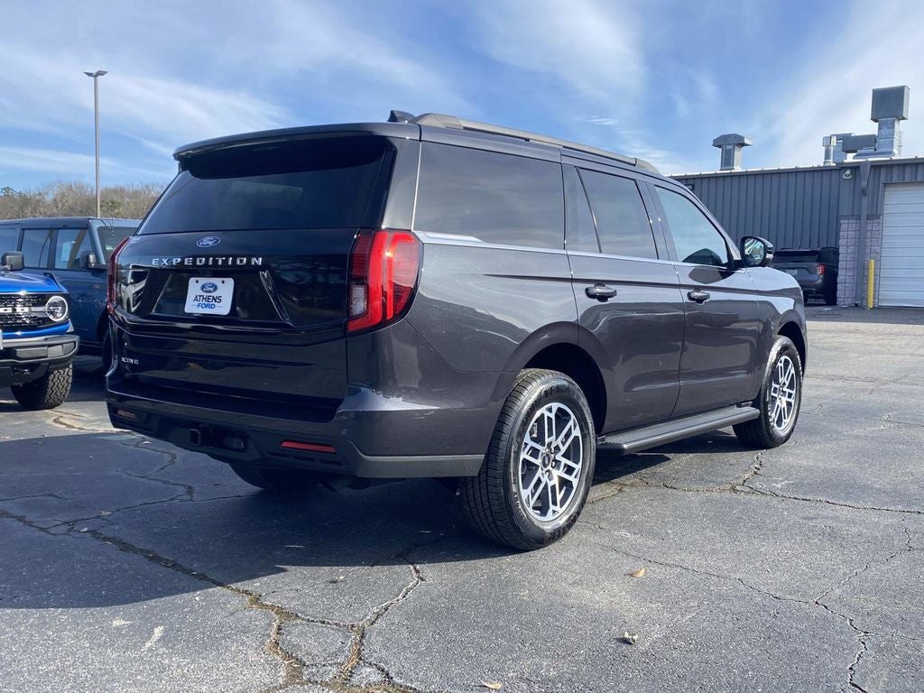 2026 Ford Expedition Active