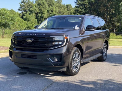 2025 Ford Expedition Active