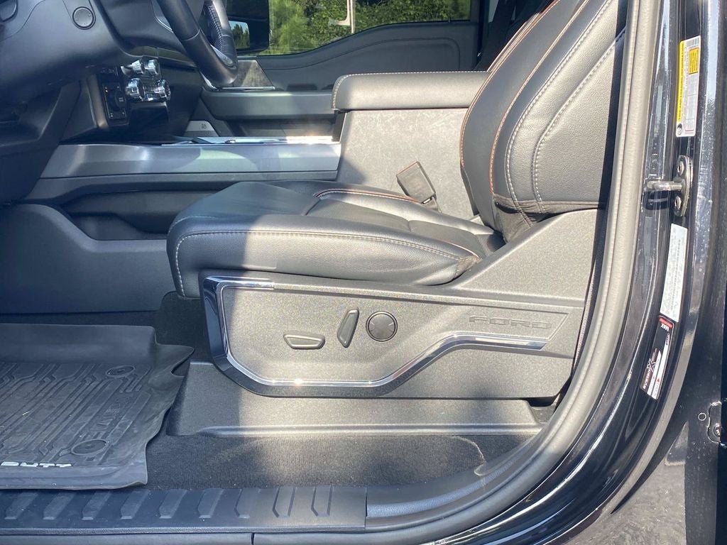 2023 Ford F-250SD Lariat