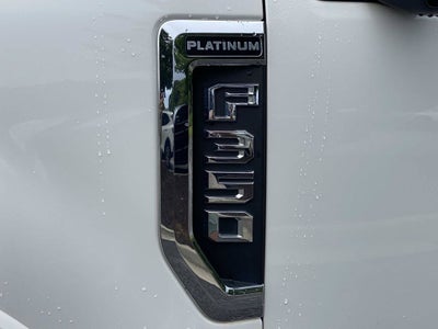2022 Ford F-350SD Platinum