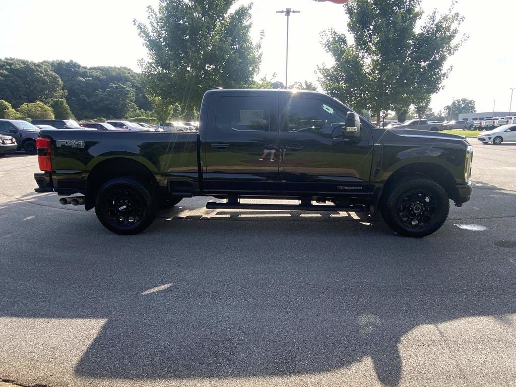 2025 Ford F-350SD Lariat