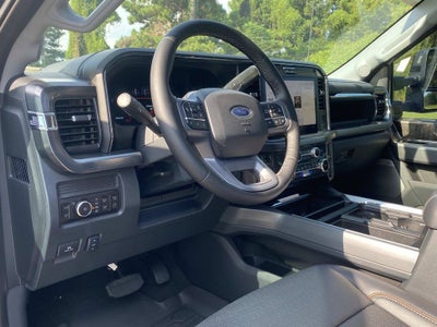 2025 Ford F-350SD Lariat