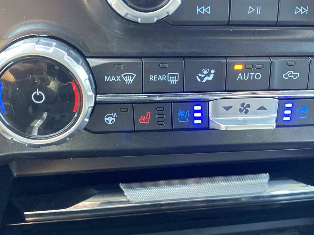 2025 Ford F-350SD Lariat