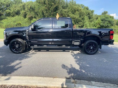 2025 Ford F-350SD Lariat
