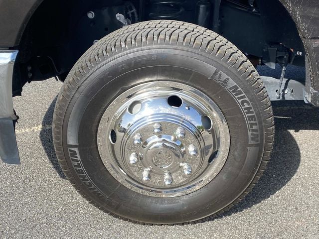 2025 Ford F-350SD XLT DRW