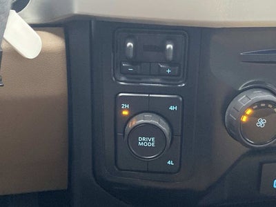 2025 Ford F-350SD XLT DRW