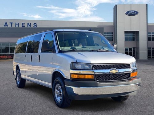 2025 Chevrolet Express 3500 LT Passenger