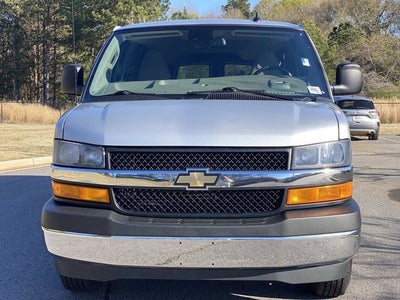 2025 Chevrolet Express 3500 LT Passenger