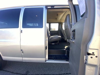2025 Chevrolet Express 3500 LT Passenger