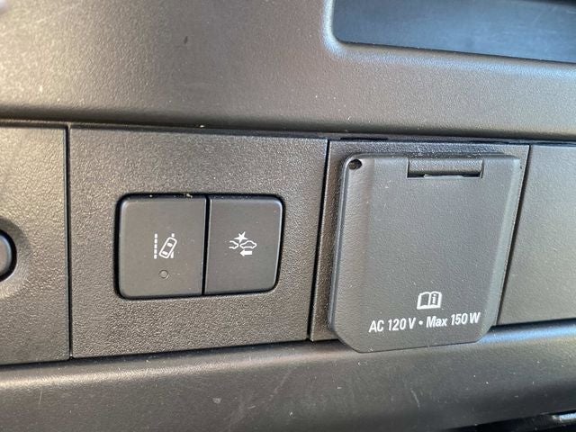 2025 Chevrolet Express 3500 LT Passenger