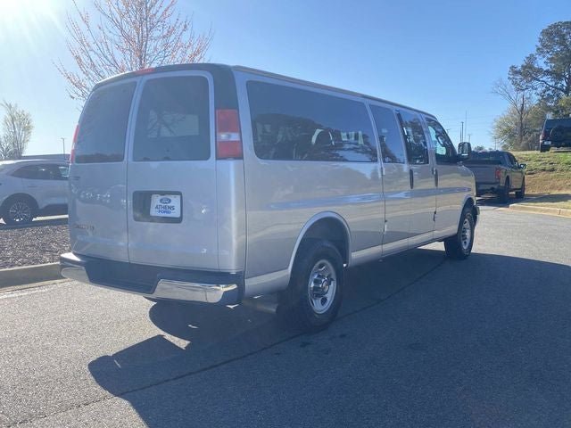 2025 Chevrolet Express 3500 LT Passenger