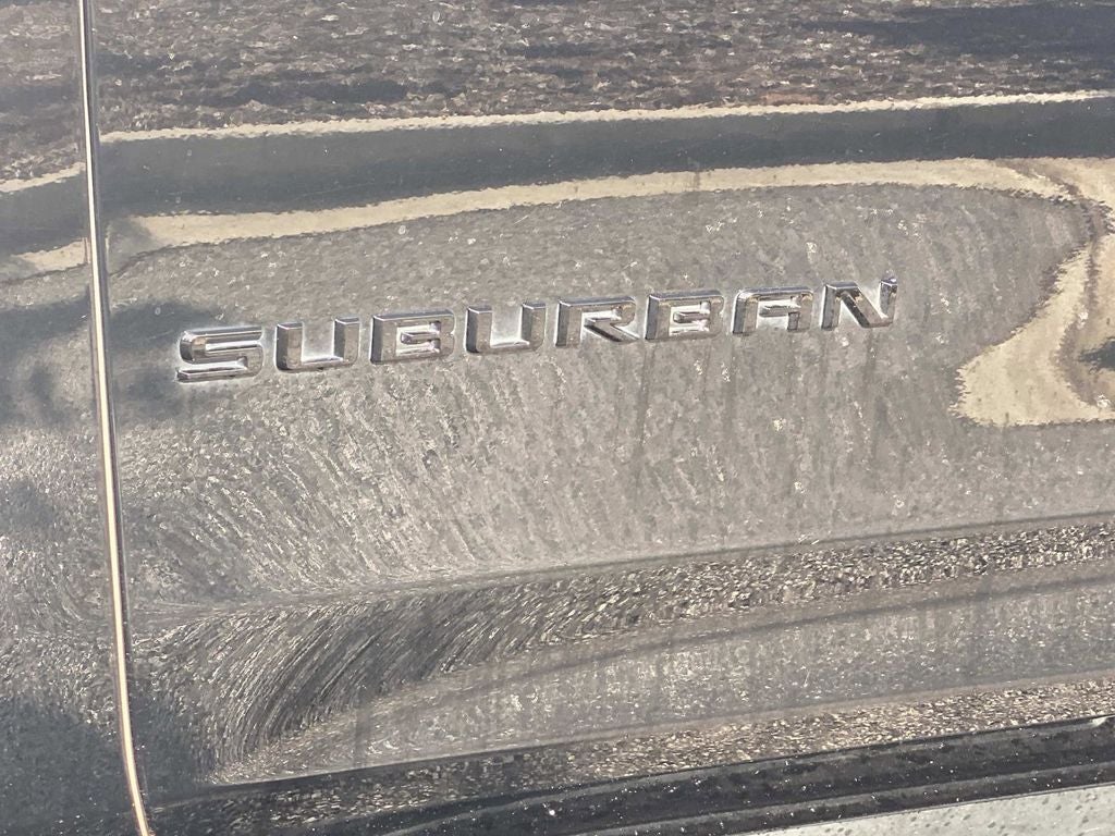 2023 Chevrolet Suburban RST