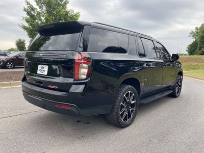 2023 Chevrolet Suburban RST