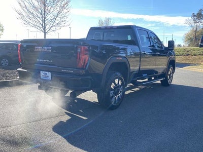 2024 GMC Sierra 2500HD Denali