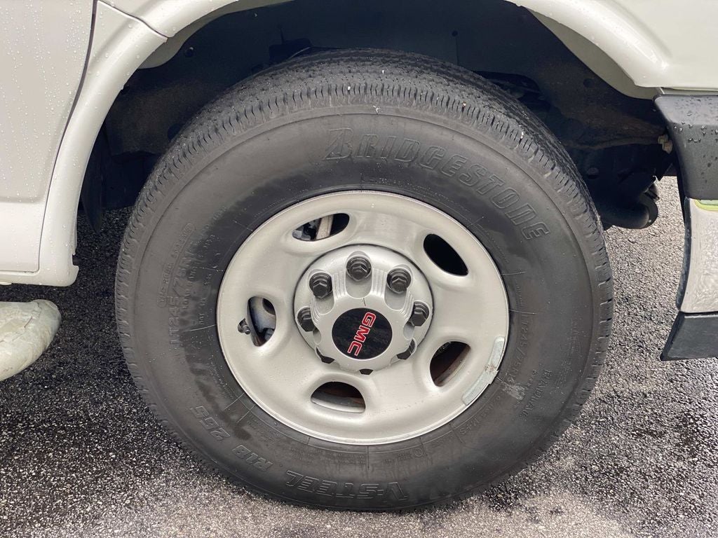 2025 GMC Savana 2500 Work Van