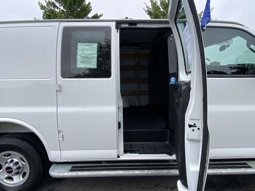2025 GMC Savana 2500 Work Van