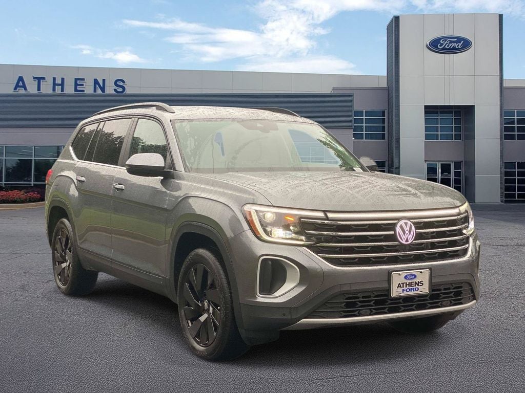 2024 Volkswagen Atlas 2.0T SE w/Technology