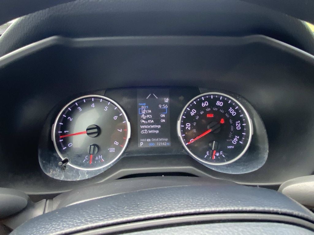 2021 Toyota RAV4 LE
