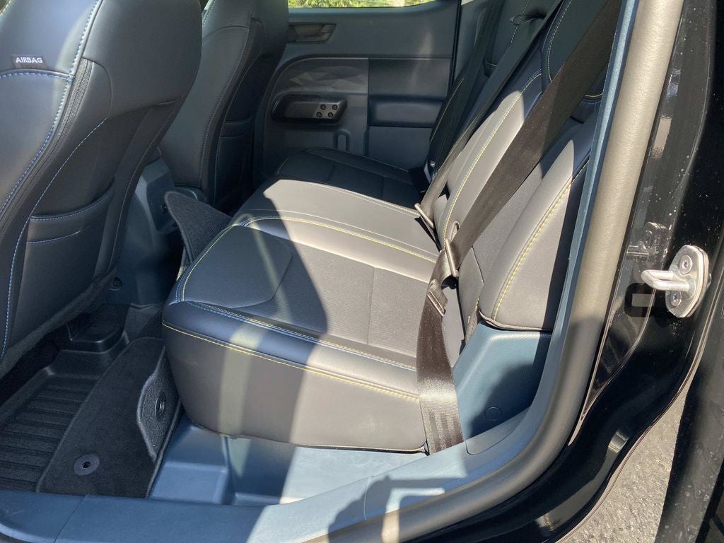 2025 Ford Maverick Lobo Standard