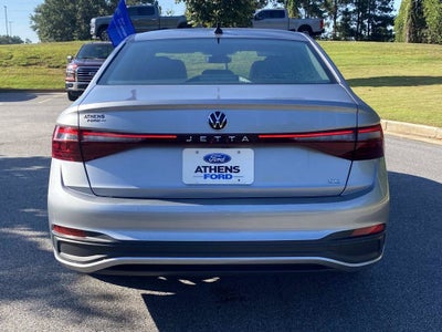 2025 Volkswagen Jetta 1.5T SE